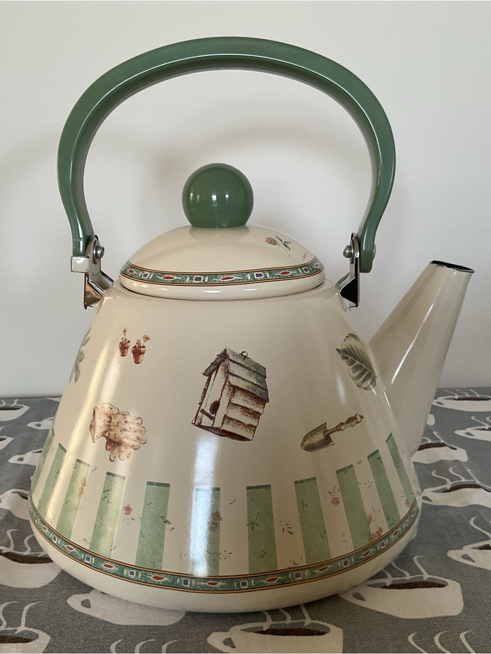 NWOT Pfaltzgraff Naturewoods Enamel Over Metal Teapot Kettle